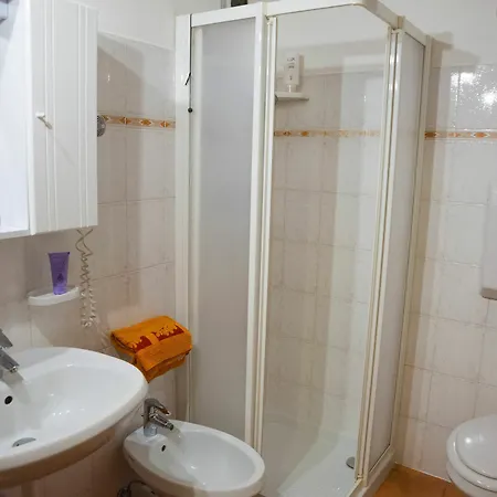 Astra Apartment *